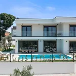 Villa Jasena By Guide Galižana