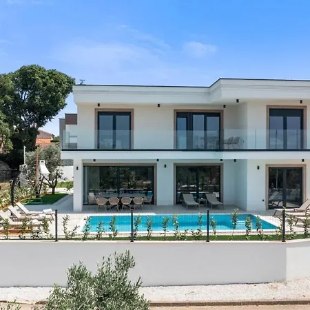 Jasena By Guide Vila Galižana