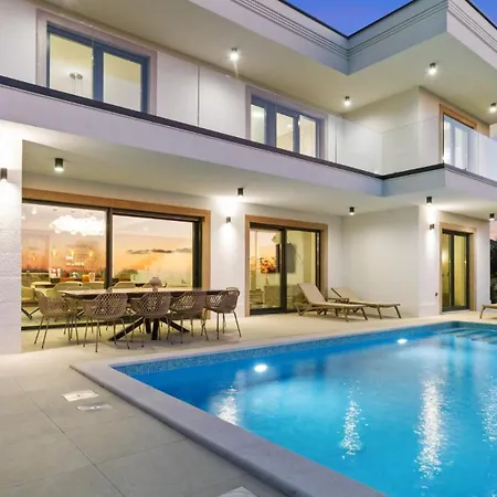 Villa Jasena By Guide