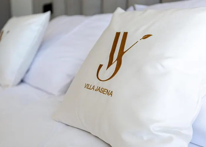 Jasena By Guide Vila Galižana