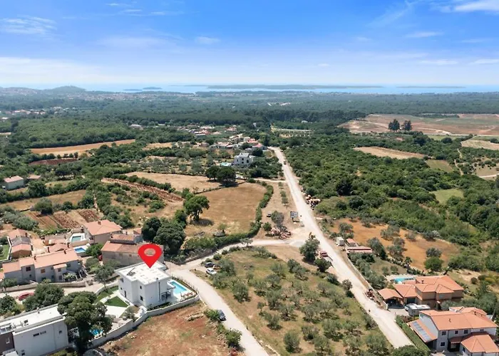 Jasena By Guide Vila